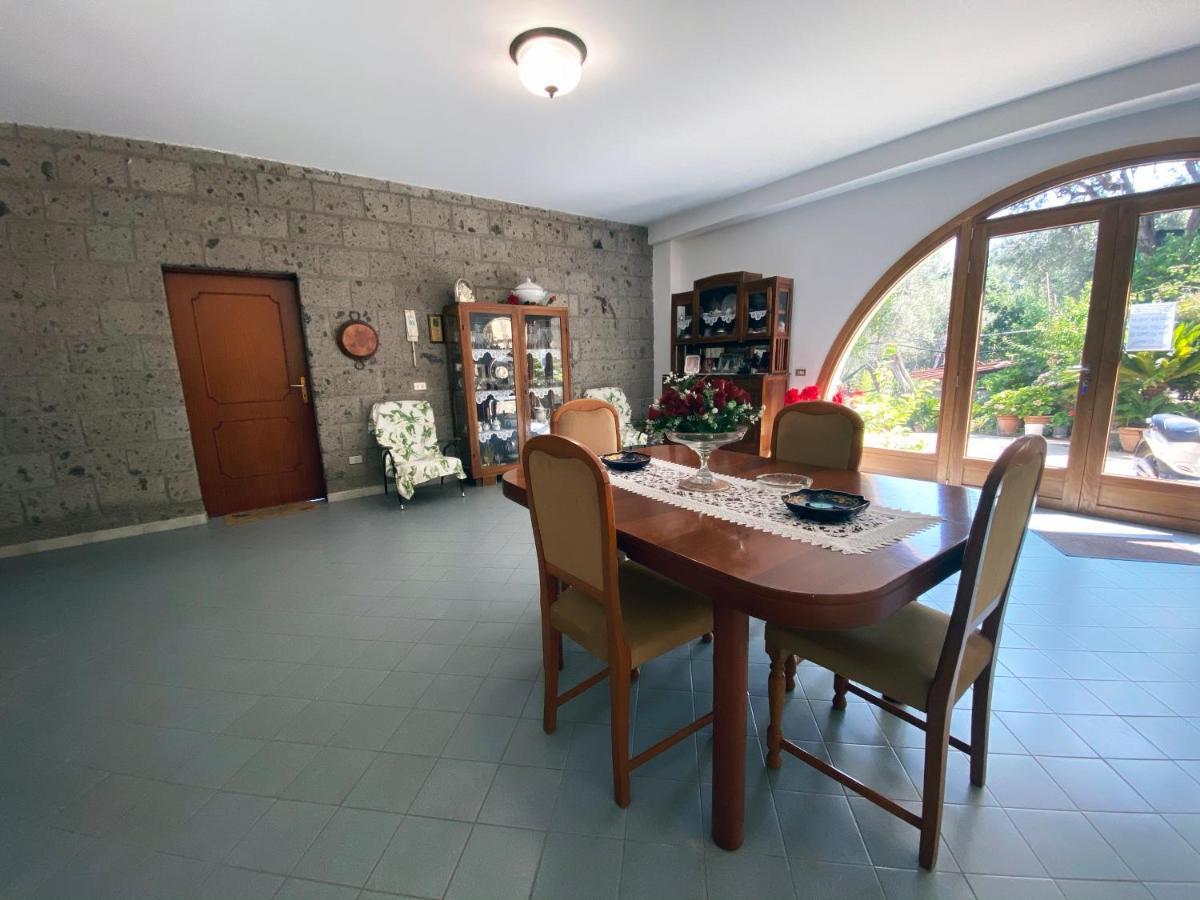Achille Home B&B ซอร์เรนโต ภายนอก รูปภาพ